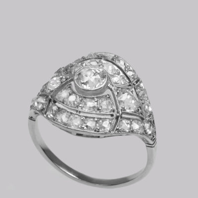 Diamond platinum ring