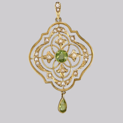 Art Nouveau 15ct Gold Peridot & Pearl Pendant