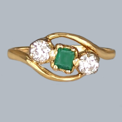 Emerald & Diamond Antique Ring