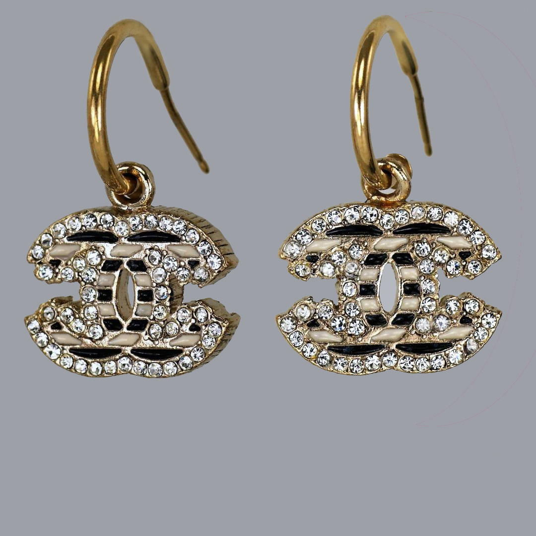 chanel vintage diamante earrings