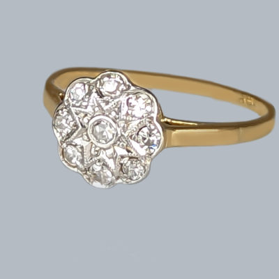 Vintage Diamond Ring 18ct Gold Daisy Ring