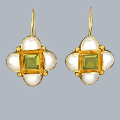 Antique Peridot and Pearl 15ct Gold Victorian