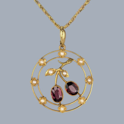 Antique 15ct Gold Garnet Pearl Pendant and Chain