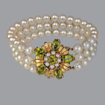 Vintage Pearl Bracelet 9ct Gold Peridot Cluster Clasp